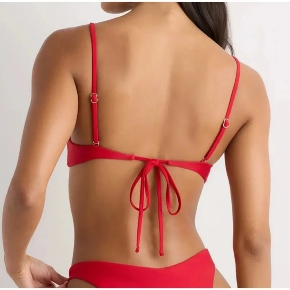 quince italian knotted triangle bikini top bathing suit in cherry red medium